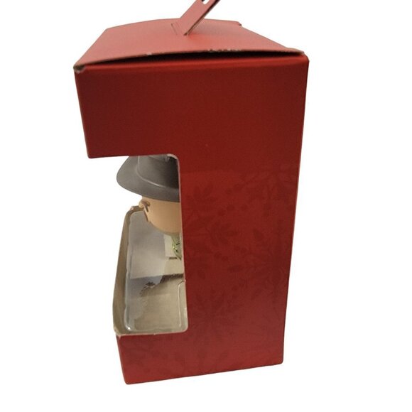 HALLMARK Netflix Stranger Things CHIEF HOPPER Christmas Holiday Ornament - NEW - Picture 5 of 13